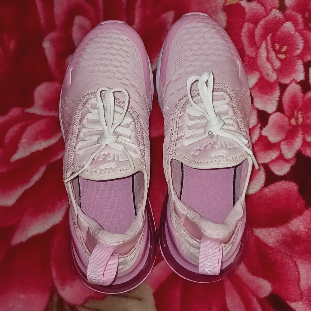 Nike Air Max 270 Streetwear/Lifestyle Shoes Size 5 Youth/6.5 Women - Picture 10 of 14